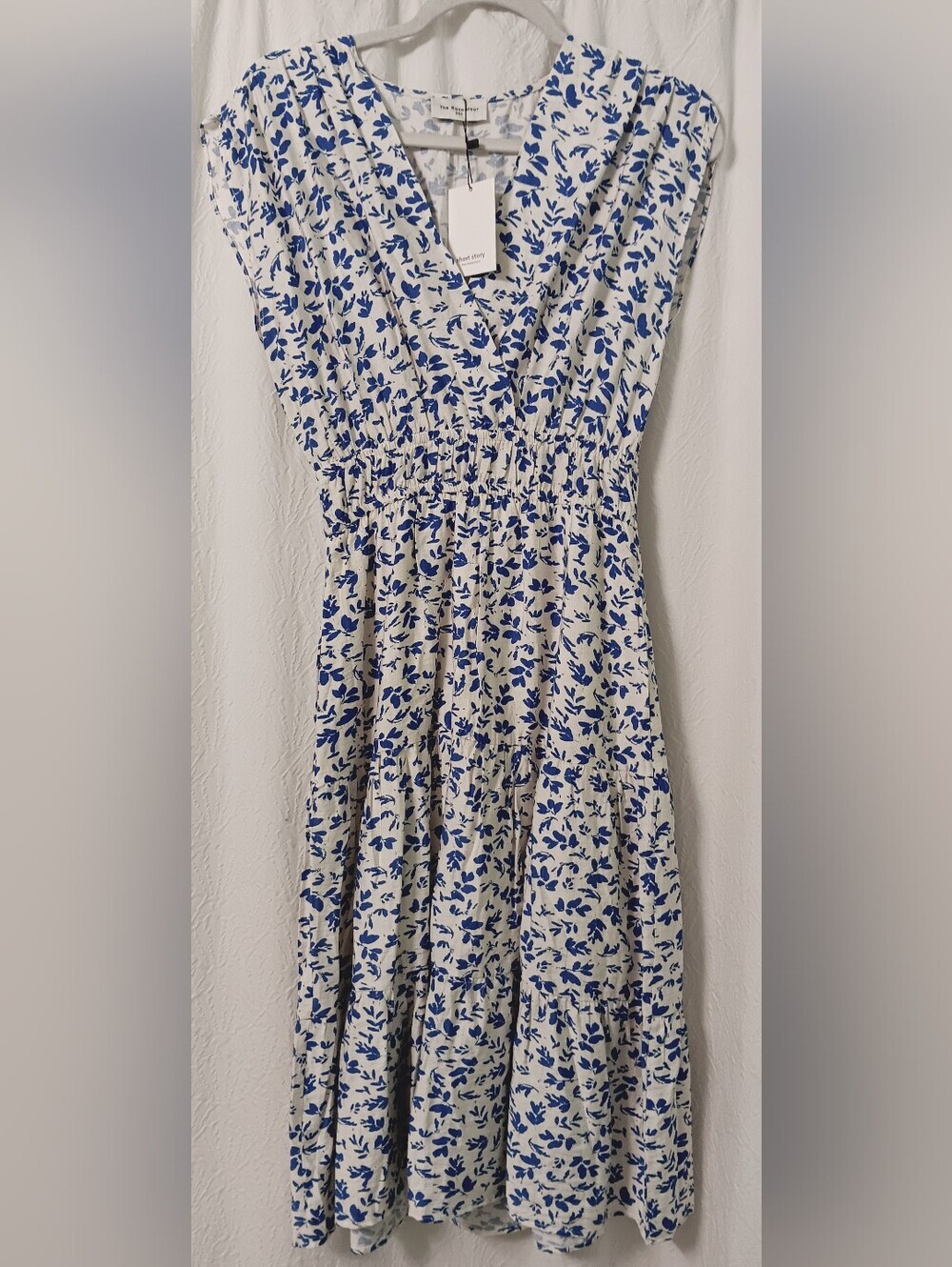 NWT The Raconteur Blue Floral Tiered Midi   Dress Size XSP